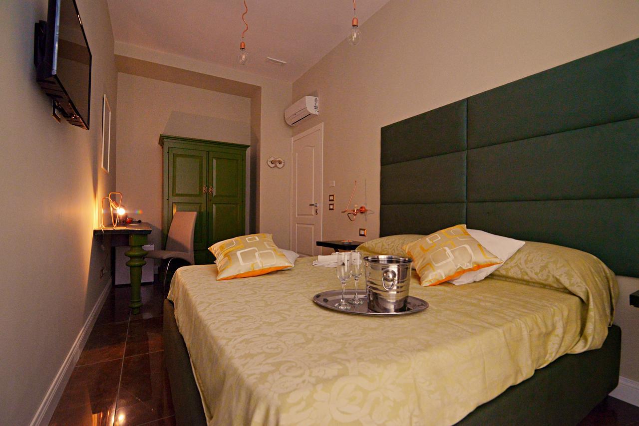 Chiaia Roof Bed and Breakfast Νάπολη Εξωτερικό φωτογραφία